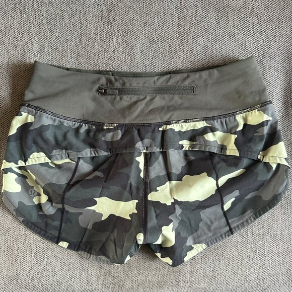 Lululemon Speed Up Short *2.5" Heritage 365 Camo - Picture 5 of 7